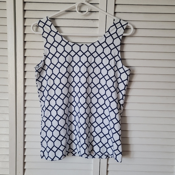 CHICO'S Honeycomb Print Basic Tank, Size Small - Picture 11 of 11
